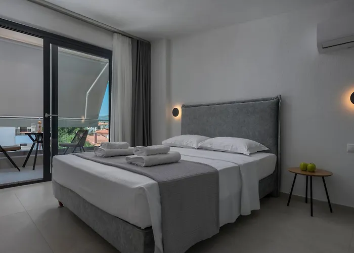 Koralli Luxury 3* Nikiti (Sithonia)